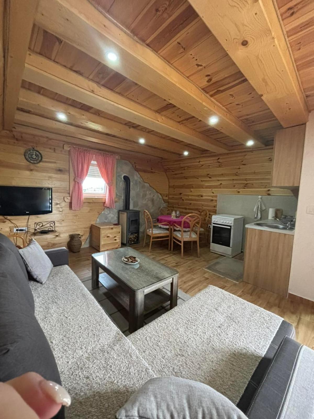 Apartman Jegdic-Zabljak Apartment ภายนอก รูปภาพ